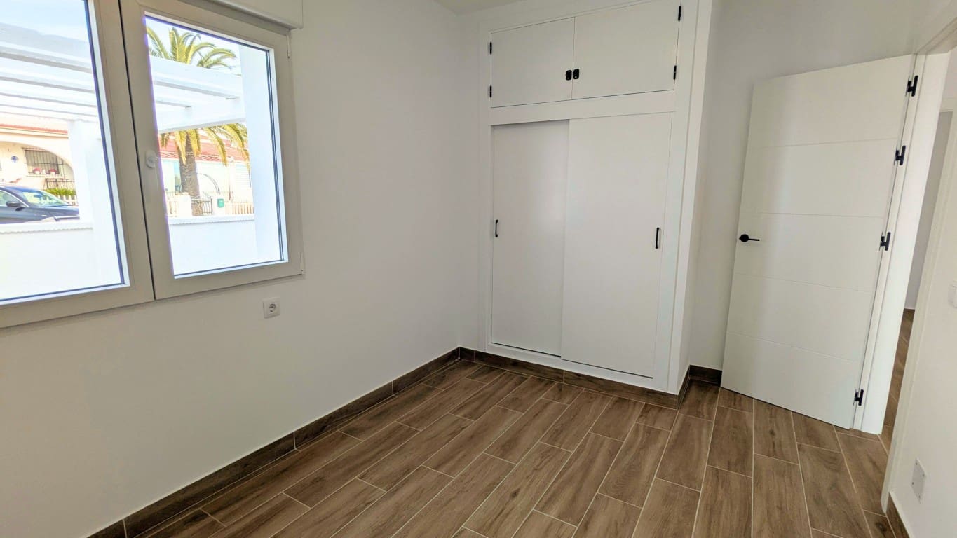 3 sovrum Semi-fristående Villa till salu i Ciudad Quesada - 249 000 € (Ref: 9807335)