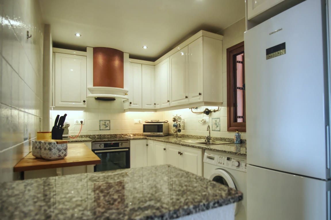 2 soverom Leilighet til salgs i Villamartin med svømmebasseng garasje - € 168 000 (Ref: 9816561)