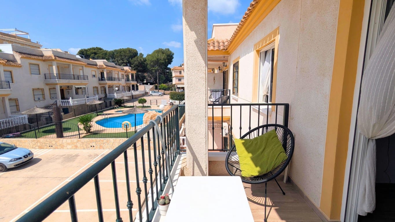 2 quarto Penthouse para venda em Algorfa com piscina - 139 995 € (Ref: 9816562)