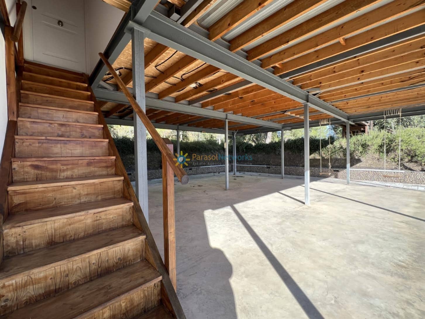 Chalet de 3 habitaciones en L'Olleria en venta con piscina - 295.000 € (Ref: 10000868)