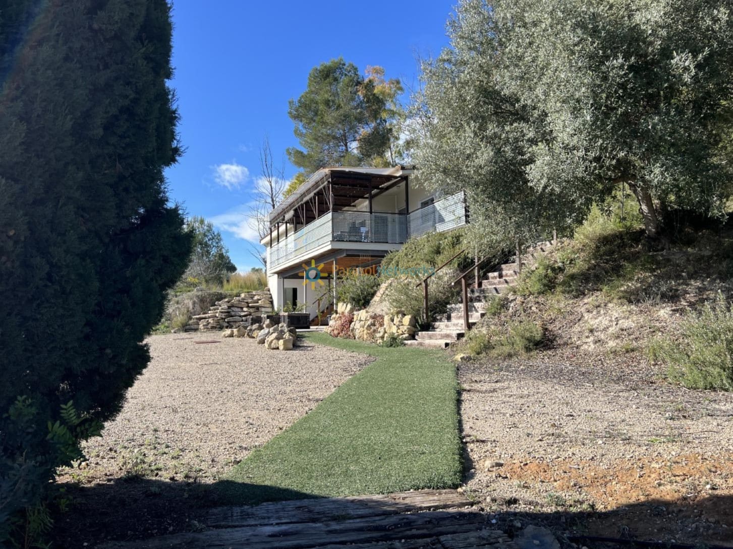 Chalet de 3 habitaciones en L'Olleria en venta con piscina - 295.000 € (Ref: 10000868)