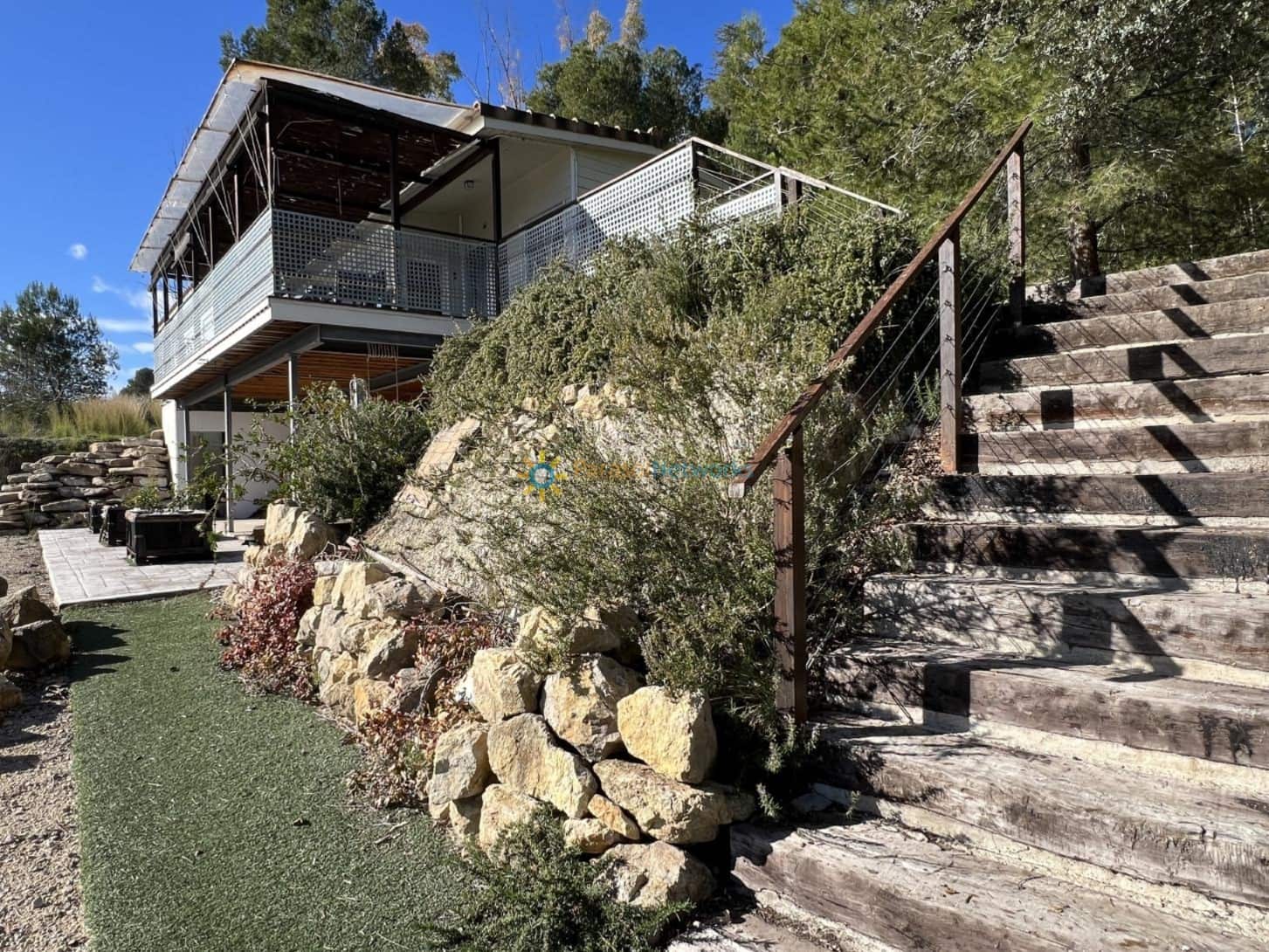 Chalet de 3 habitaciones en L'Olleria en venta con piscina - 295.000 € (Ref: 10000868)