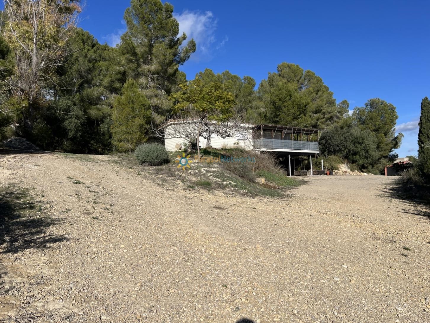 Chalet de 3 habitaciones en L'Olleria en venta con piscina - 295.000 € (Ref: 10000868)