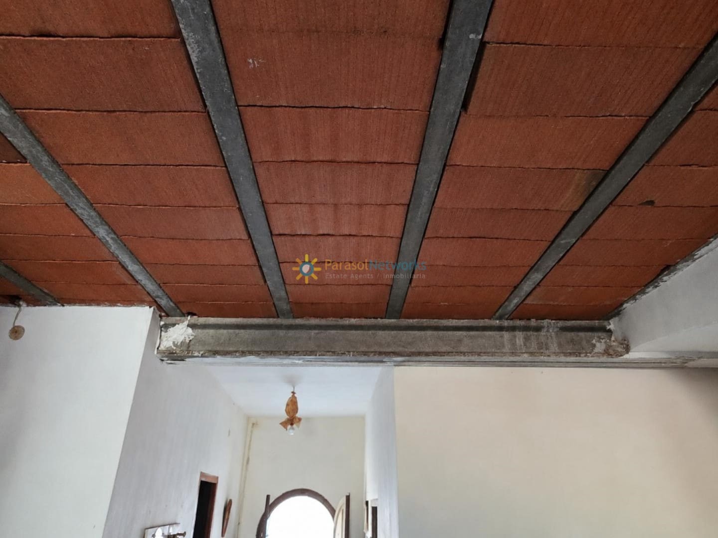 5 soverom Hus til salgs i Llutxent - € 65 000 (Ref: 10001034)