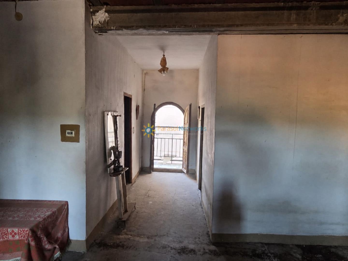 5 soverom Hus til salgs i Llutxent - € 65 000 (Ref: 10001034)