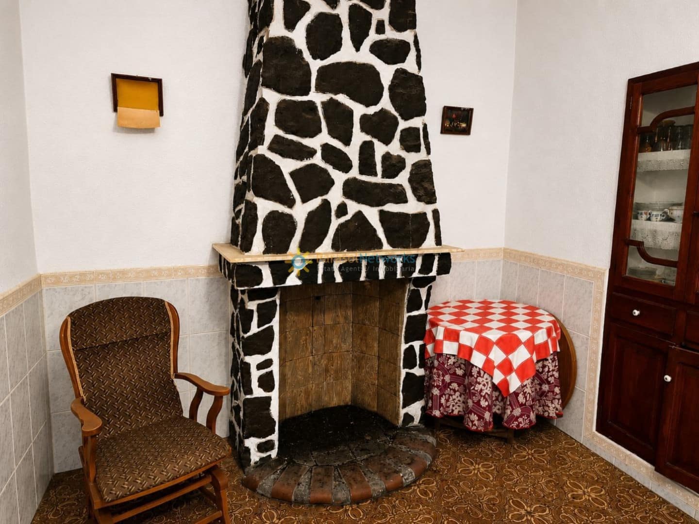 5 soverom Hus til salgs i Llutxent - € 65 000 (Ref: 10001034)