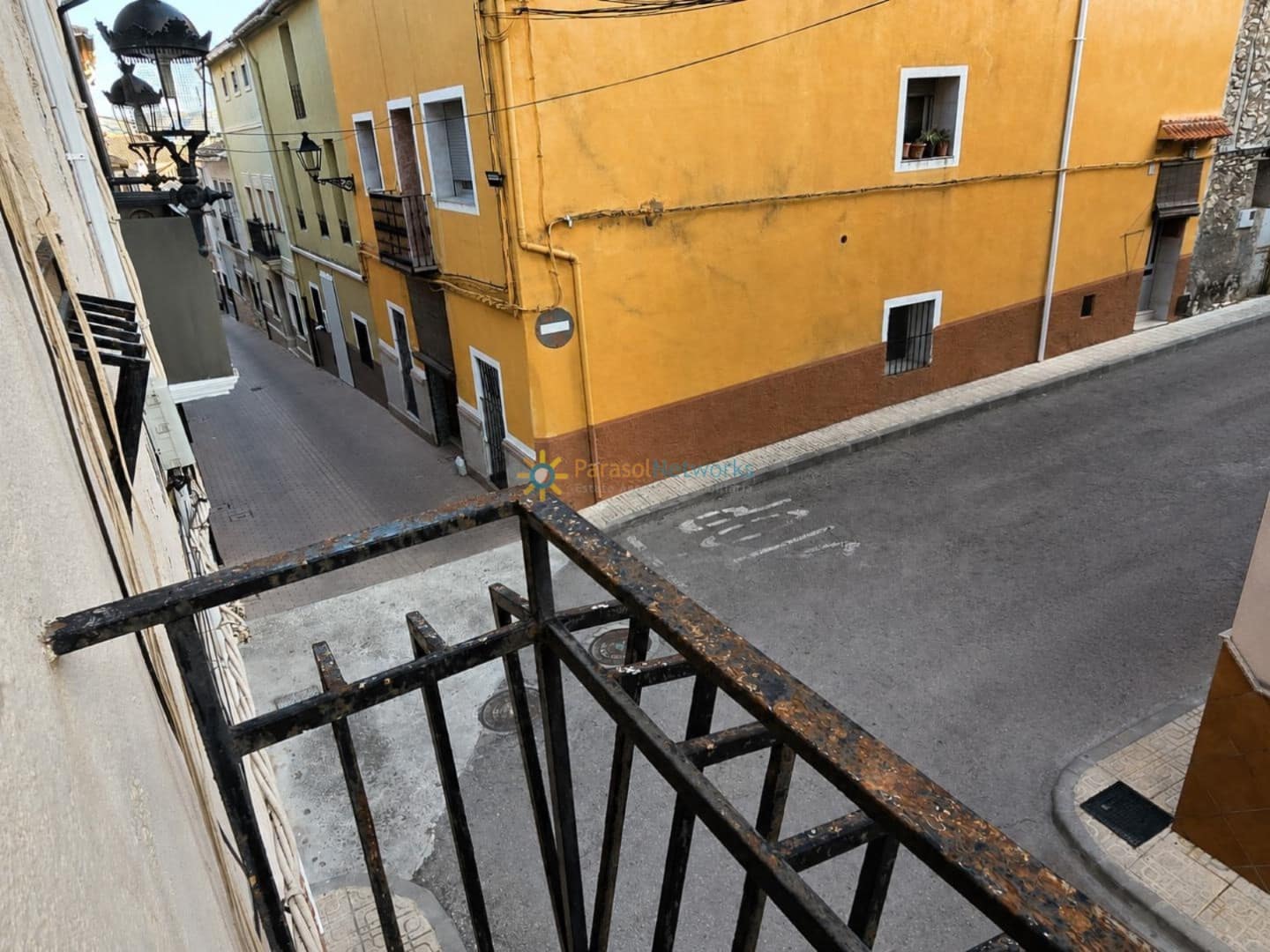5 soverom Hus til salgs i Llutxent - € 65 000 (Ref: 10001034)