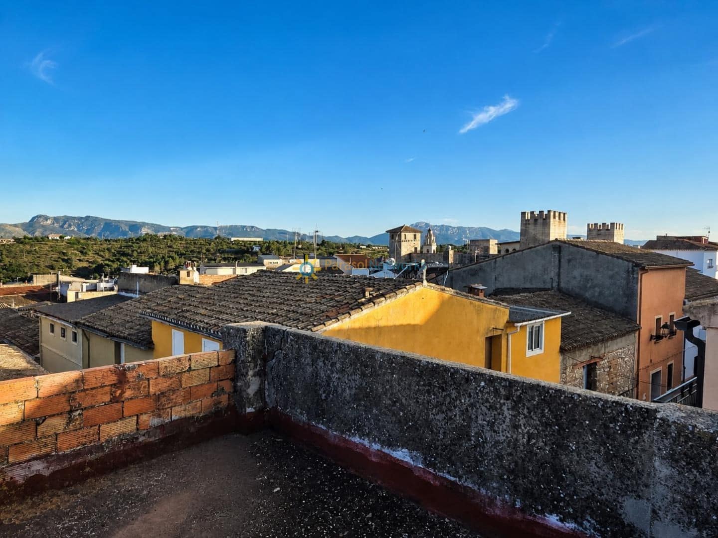 5 soverom Hus til salgs i Llutxent - € 65 000 (Ref: 10001034)