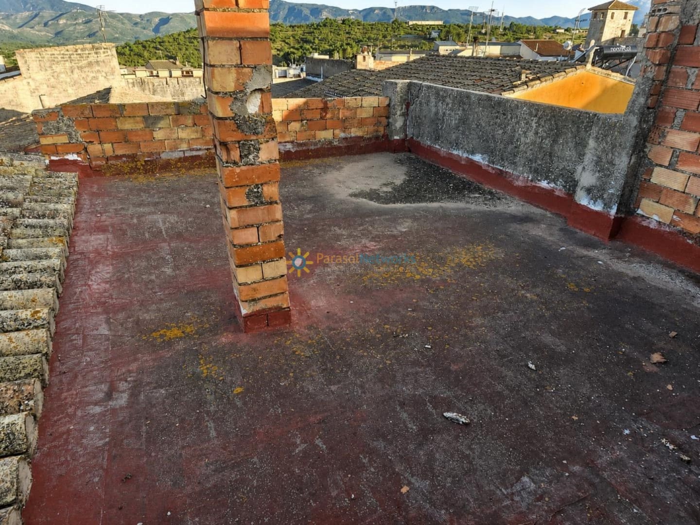 5 soverom Hus til salgs i Llutxent - € 65 000 (Ref: 10001034)
