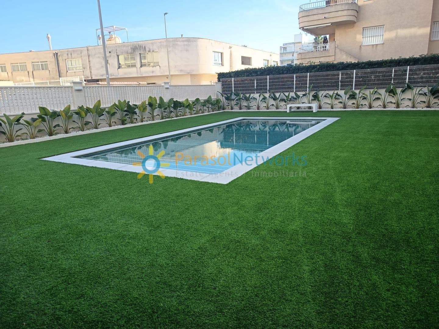 3 camera da letto Appartamento da affittare in Daimus con piscina garage - 1.400 € (Rif: 10001306)