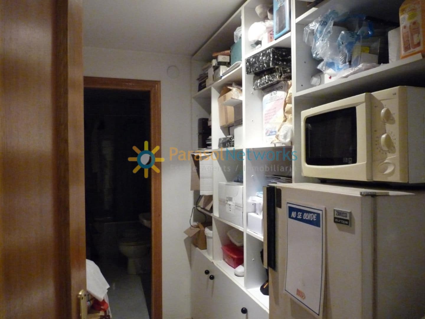 8 sovrum Kommersiell till salu i Oliva - 175 000 € (Ref: 10004693)