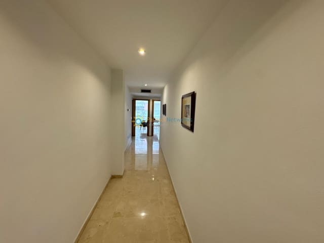 8 sovrum Kommersiell till salu i Oliva Pueblo, Oliva - 175 000 € (Ref: 10004693)