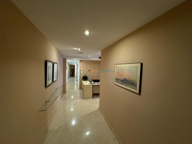 8 sovrum Kommersiell till salu i Oliva Pueblo, Oliva - 175 000 € (Ref: 10004693)