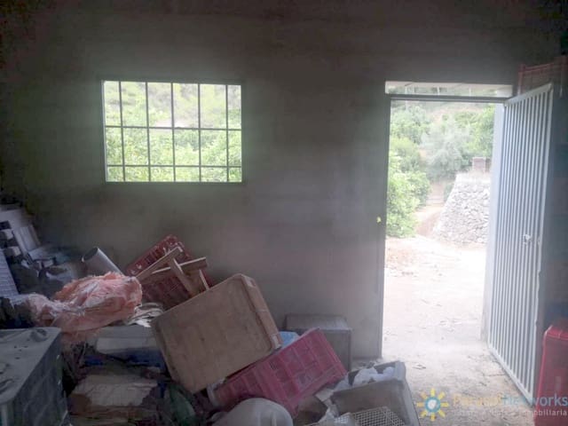 Mark till salu i Sellent - 31 000 € (Ref: 10004769)