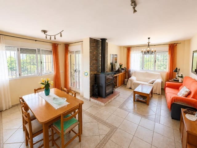 5 chambre Villa/Maison à vendre à Bocairent avec piscine garage - 376 000 € (Ref: 10004844)