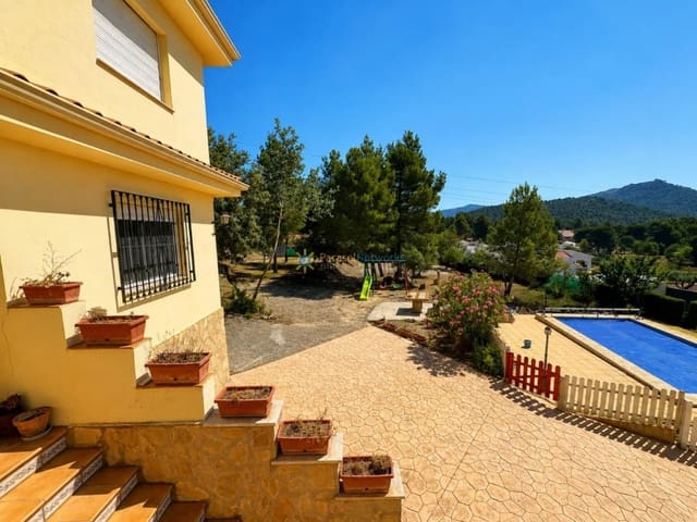 5 chambre Villa/Maison à vendre à Bocairent avec piscine garage - 376 000 € (Ref: 10004844)