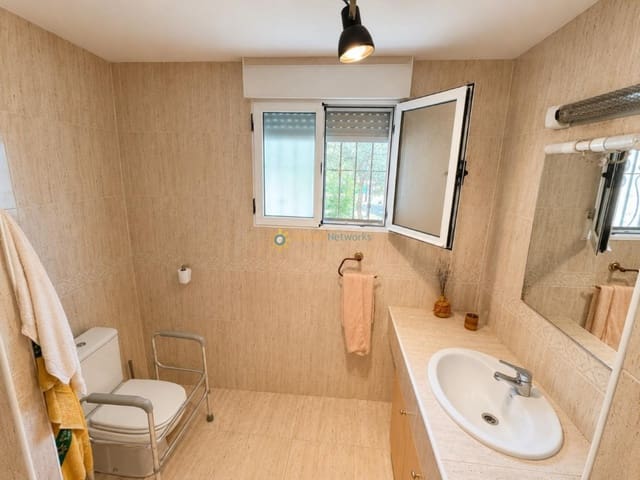 5 chambre Villa/Maison à vendre à Bocairent avec piscine garage - 376 000 € (Ref: 10004844)