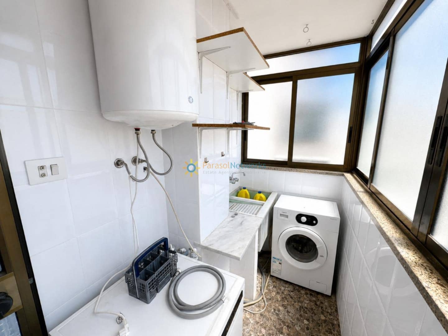 3 bedroom Apartment for sale in Oliva with garage - € 165,000 (Ref: 10008106)
