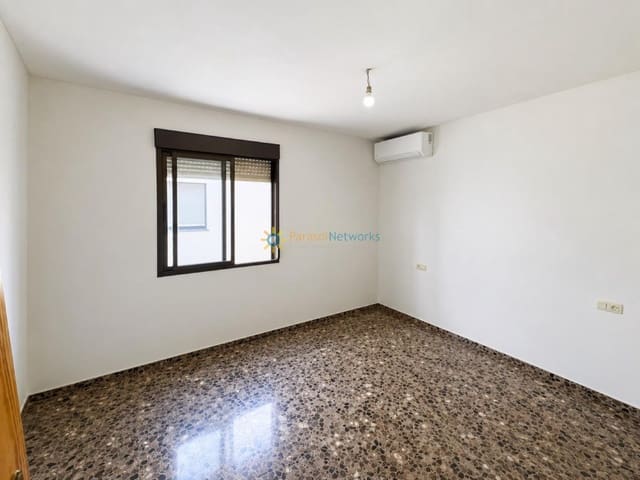 3 Zimmer Apartment zu verkaufen in Oliva Pueblo, Oliva mit Garage - 165.000 € (Ref: 10008106)