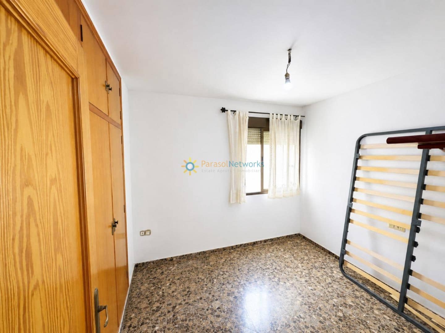 3 bedroom Apartment for sale in Oliva with garage - € 165,000 (Ref: 10008106)