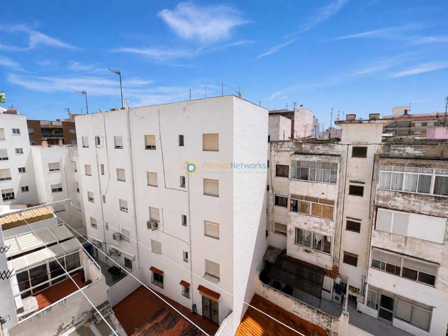3 bedroom Apartment for sale in Oliva with garage - € 165,000 (Ref: 10008106)