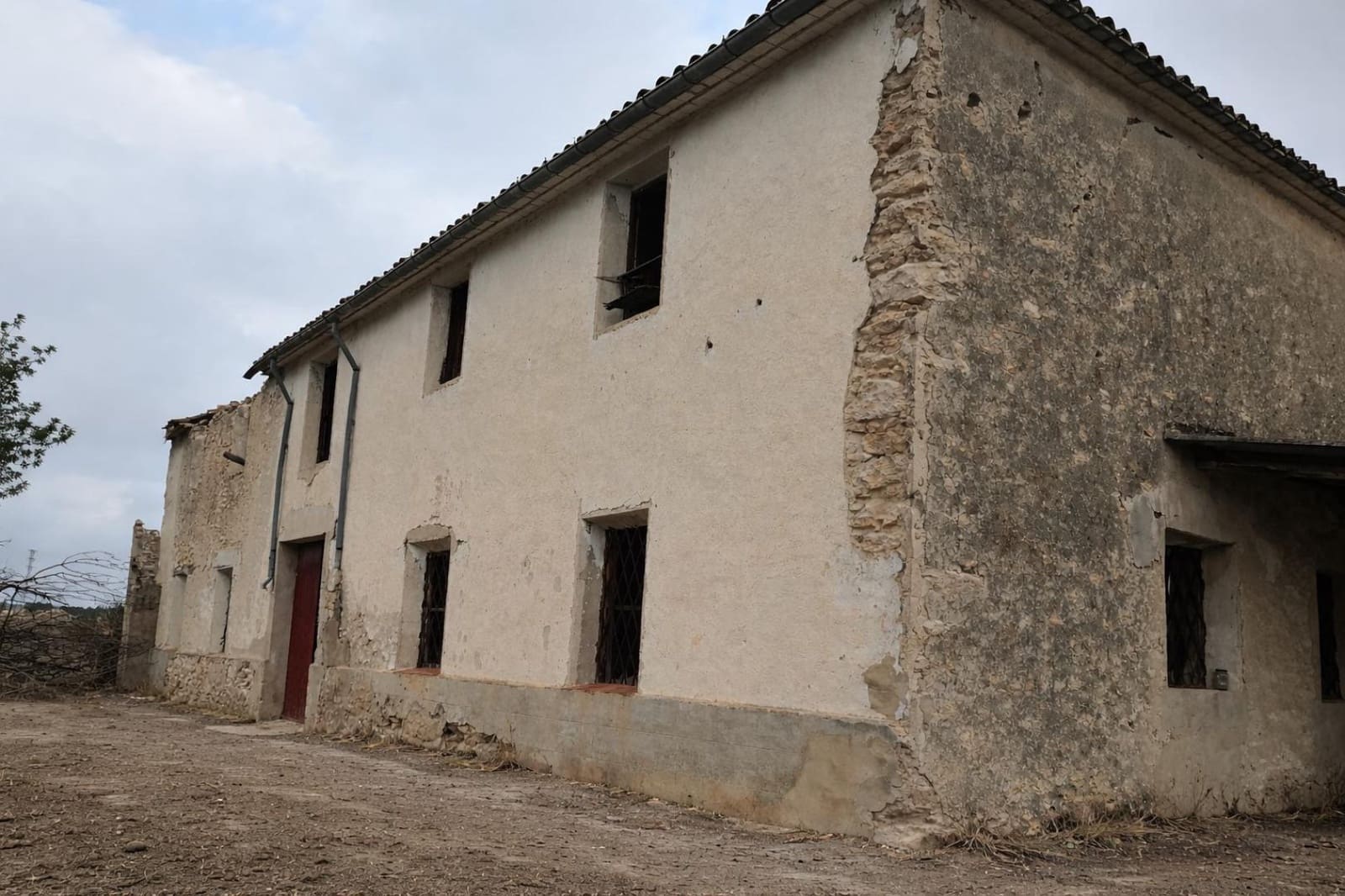 Finka/Dom wiejski na sprzedaż w Albaida z garażem - 375 000 € (Ref: 10009911)