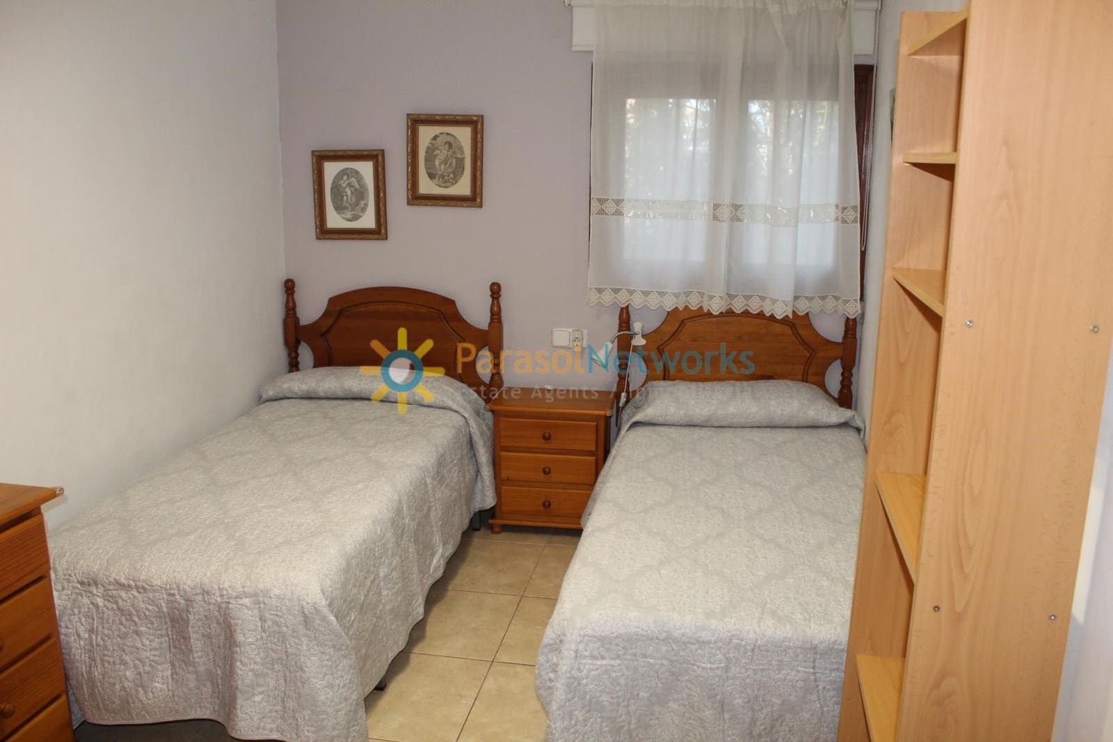 3 bedroom Villa for rent in Oliva with pool - € 800 (Ref: 10009979)