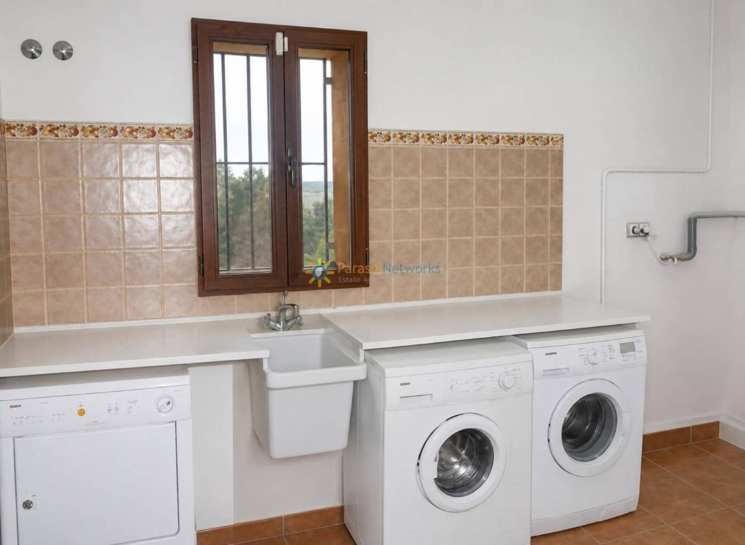 4 Zimmer Villa zu verkaufen in Bufali mit Pool Garage - 450.000 € (Ref: 10012148)