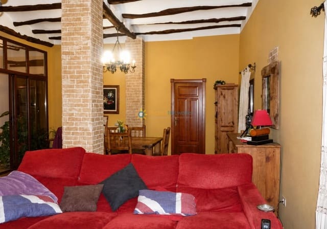 4 Zimmer Villa zu verkaufen in Bufalí mit Pool Garage - 450.000 € (Ref: 10012148)