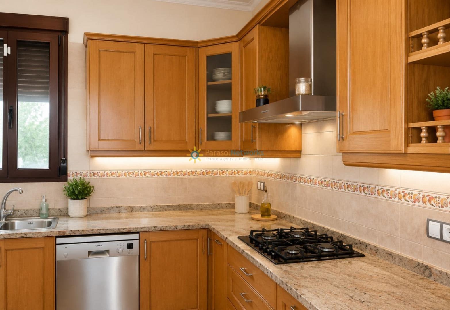 4 Zimmer Villa zu verkaufen in Bufali mit Pool Garage - 450.000 € (Ref: 10012148)