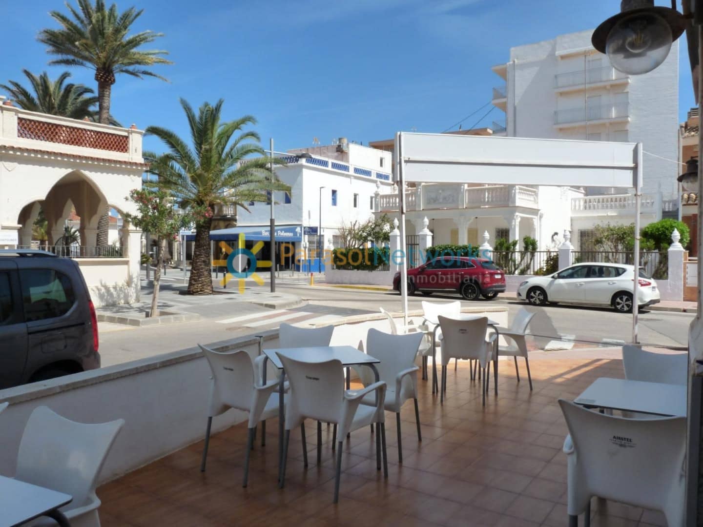 1 chambre Restaurant/Bar à vendre à Piles - 330 000 € (Ref: 10012207)
