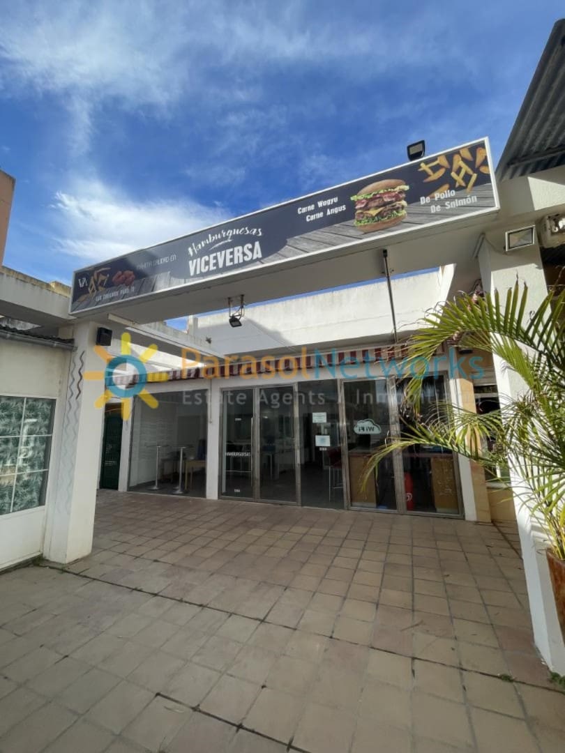 Commerciale in vendita in Xeraco - 130.000 € (Rif: 10012605)