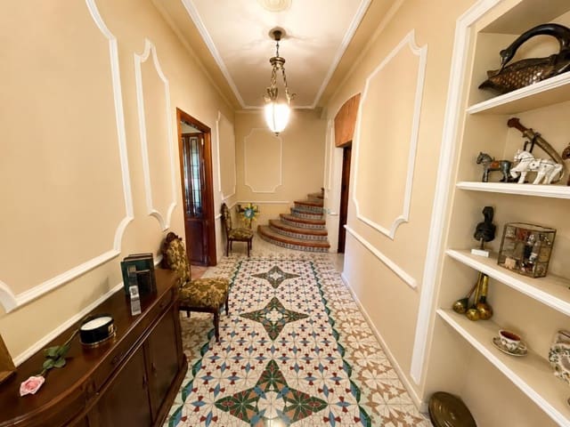 4 bedroom Townhouse for sale in Xàtiva - € 1,500,000 (Ref: 10014756)