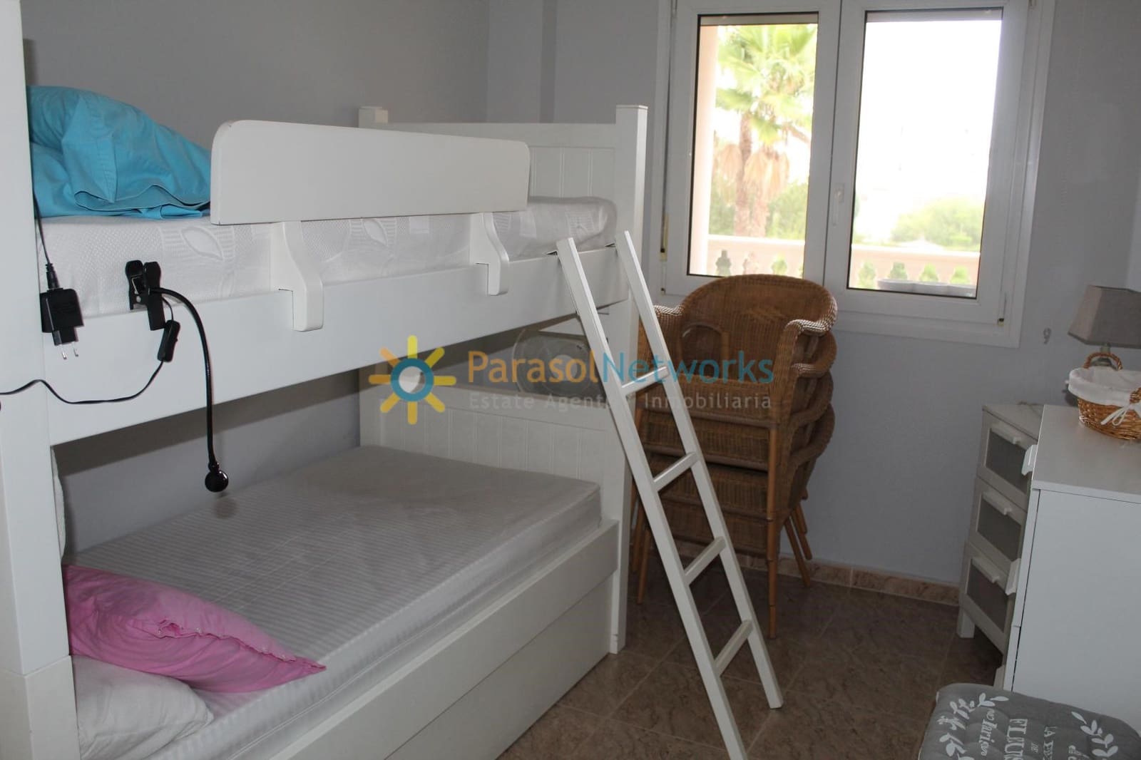 Appartement de Plage de 2 chambres à louer à Denia avec piscine - 600 € (Ref: 10014821)