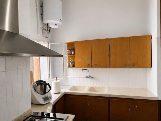 8 soverom Hus til salgs i Alcàntera de Xúquer - € 200 000 (Ref: 10015860)
