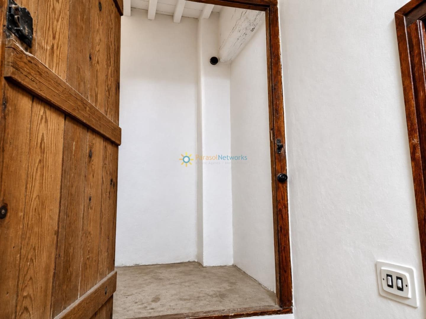 8 soverom Hus til salgs i Alcantera de Xuquer - € 200 000 (Ref: 10015860)