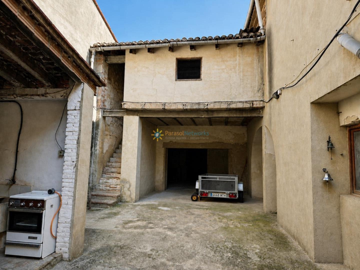 8 soverom Hus til salgs i Alcantera de Xuquer - € 200 000 (Ref: 10015860)