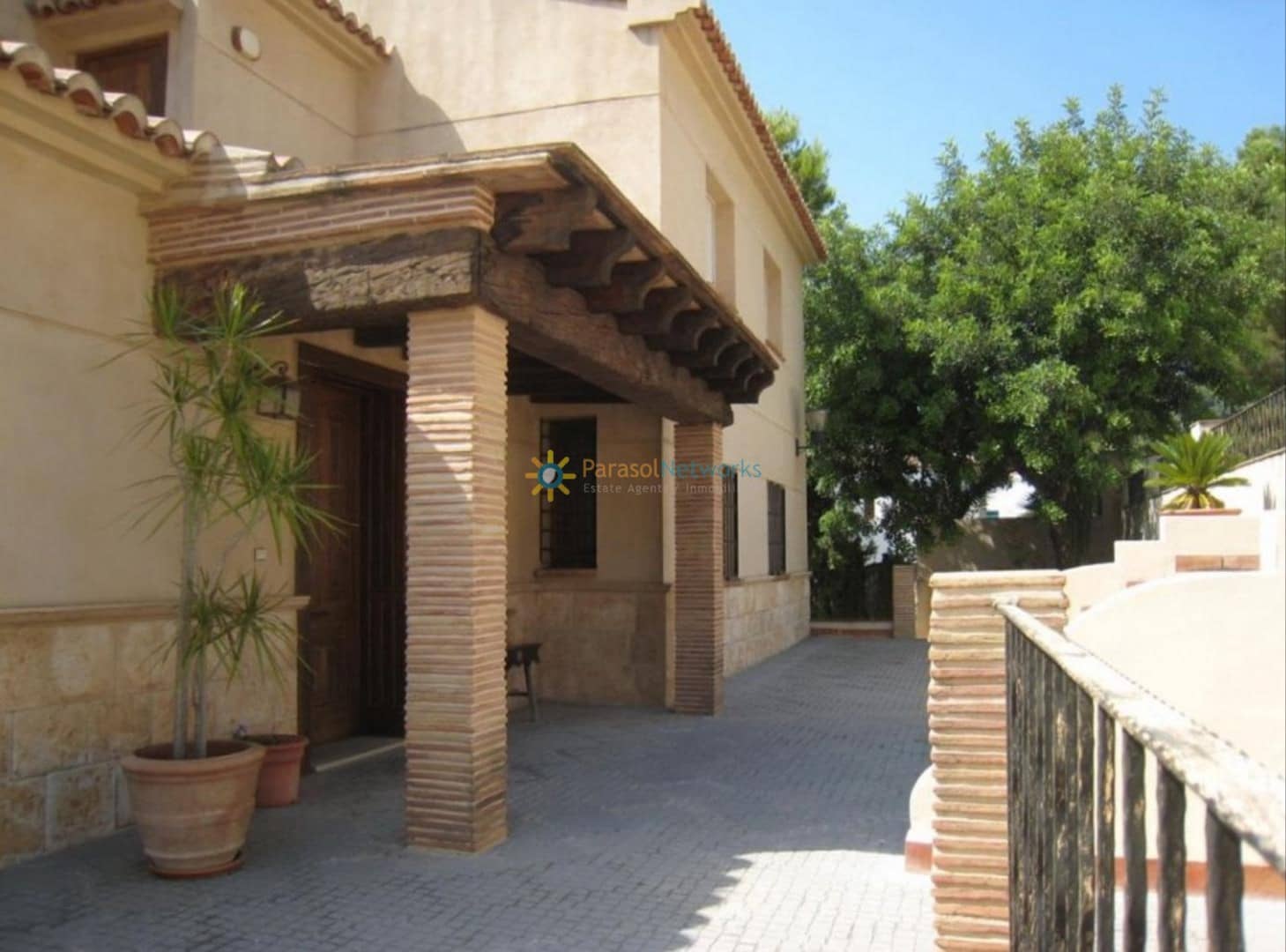 8 camera da letto Villa in vendita in Oliva con garage - 500.000 € (Rif: 10016426)