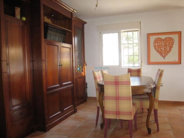 8 camera da letto Villa in vendita in Oliva Pueblo, Oliva con garage - 500.000 € (Rif: 10016426)