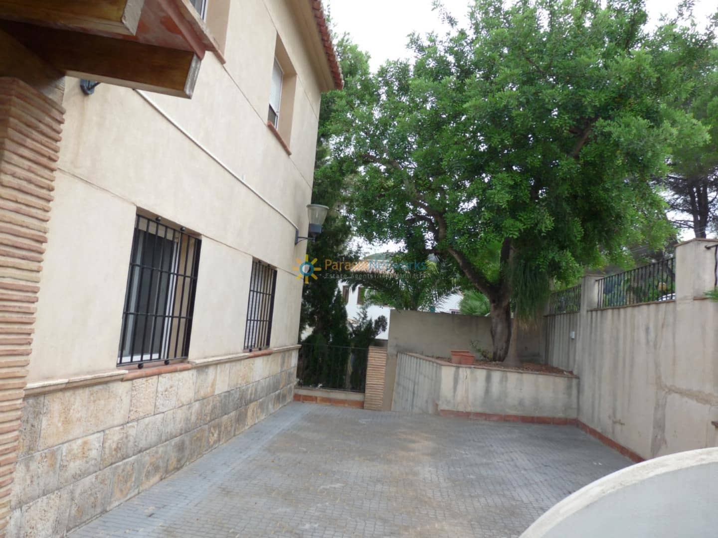8 camera da letto Villa in vendita in Oliva con garage - 500.000 € (Rif: 10016426)