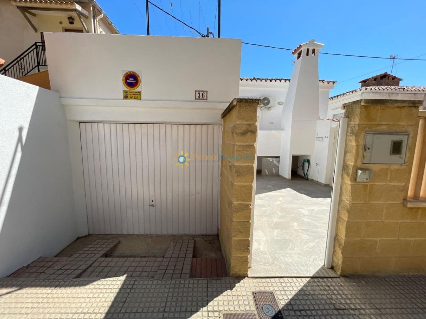4 Zimmer Villa zu vermieten in Miramar mit Garage - 1.800 € (Ref: 10016511)