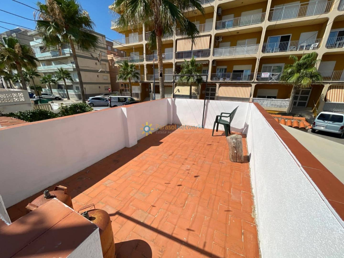 4 Zimmer Villa zu vermieten in Miramar mit Garage - 1.800 € (Ref: 10016511)