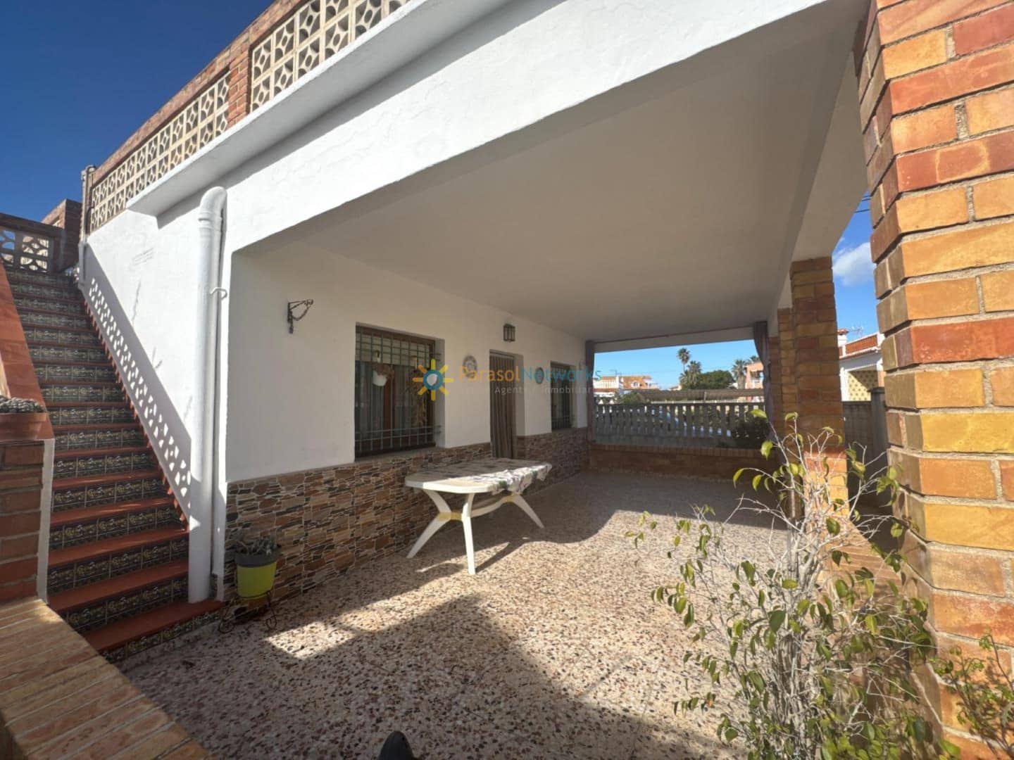 2 camera da letto Villa in vendita in Oliva con garage - 335.000 € (Rif: 10016601)