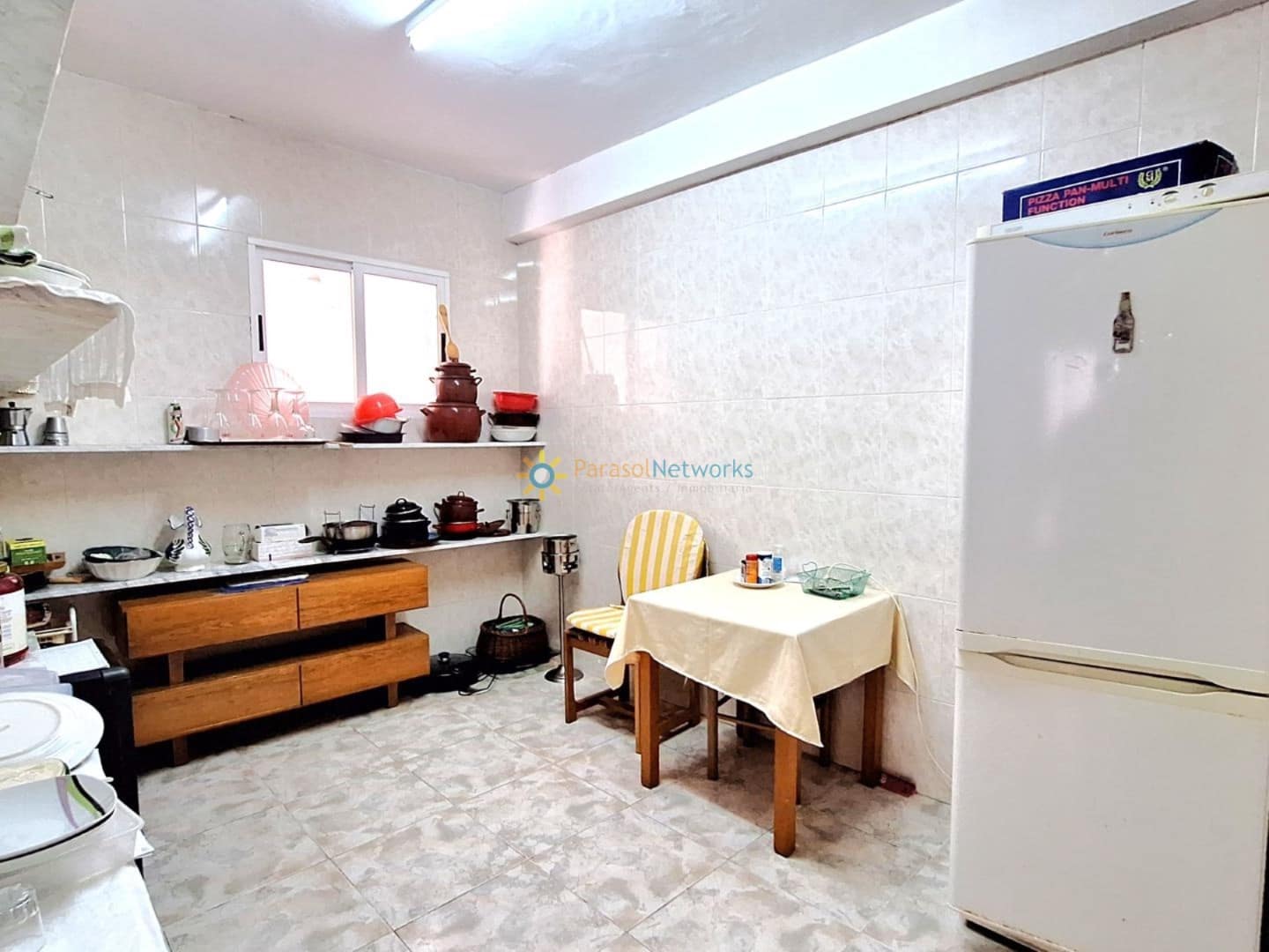 5 bedroom Townhouse for sale in Montaverner with garage - € 92,000 (Ref: 10016830)