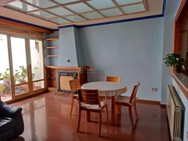 3 quarto Casa em Banda para venda em Oliva Pueblo, Oliva com garagem - 275 000 € (Ref: 10019762)
