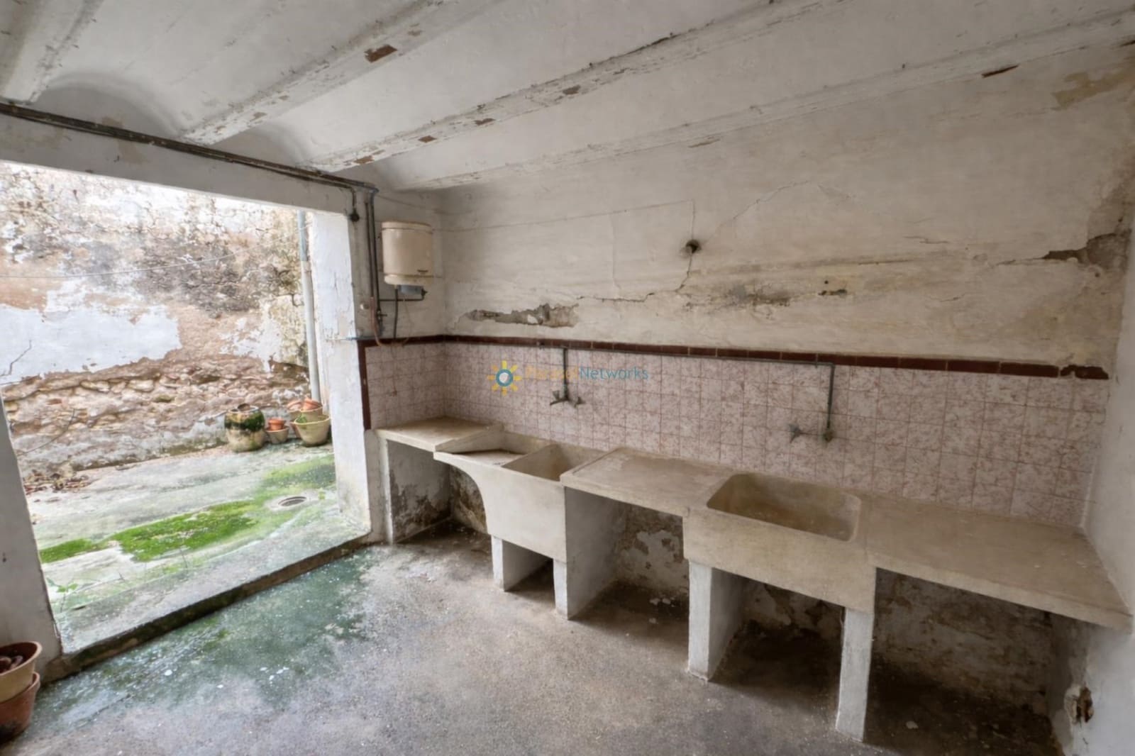8 sovrum Hus till salu i Sumacarcer - 93 000 € (Ref: 10019823)
