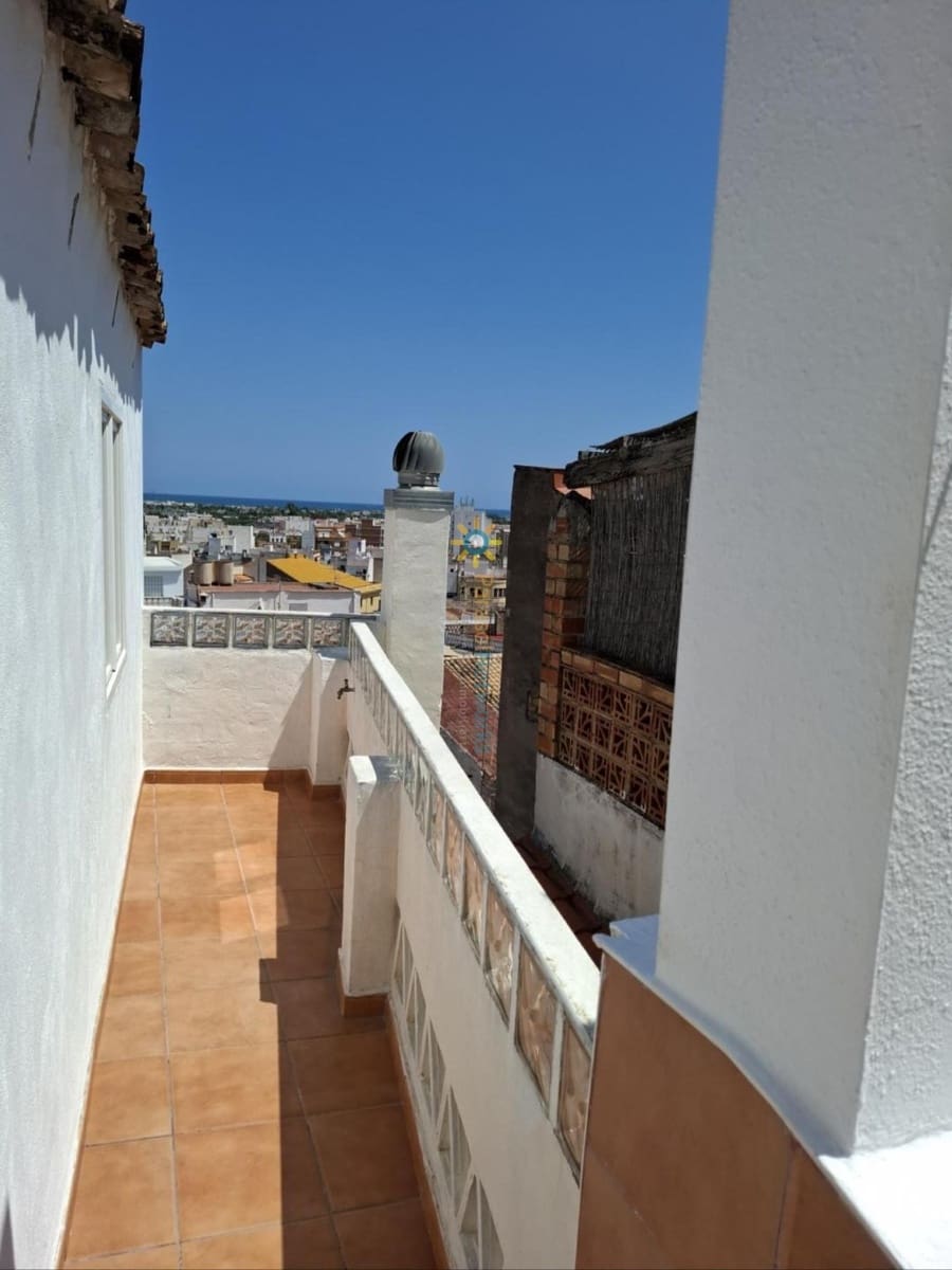 2 quarto Casa em Banda para venda em Oliva - 158 000 € (Ref: 10019853)