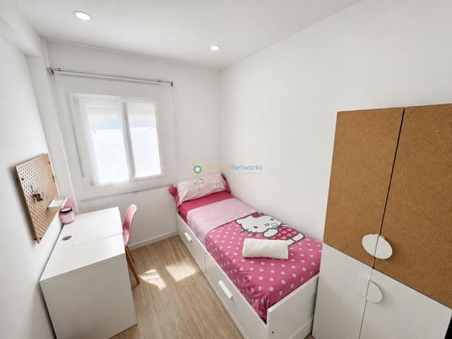 3 sypialnia Apartament do wynajęcia w Piles - 700 € (Ref: 10019864)