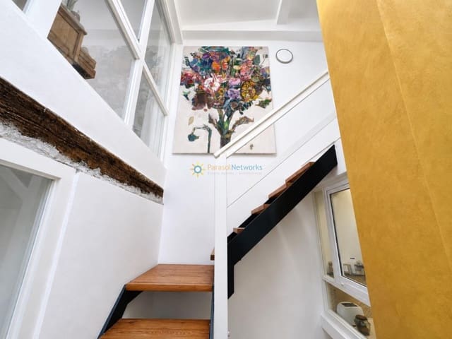 5 makuuhuone Omakotitalo myytävänä paikassa Oliva Pueblo, Oliva - 245 000 € (Ref: 10021404)