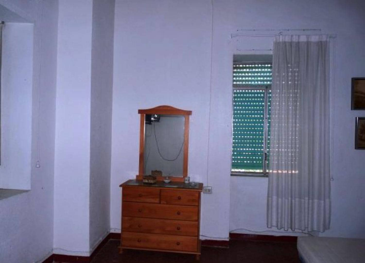 Chalet de 9 habitaciones en Benifairó de la Valldigna en venta con garaje - 550.000 € (Ref: 10021613)